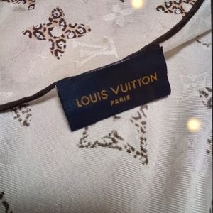 Louis Vuitton Scarf